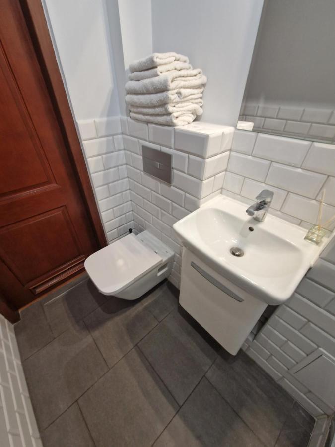 View Apartments And Rooms Warsaw Luaran gambar