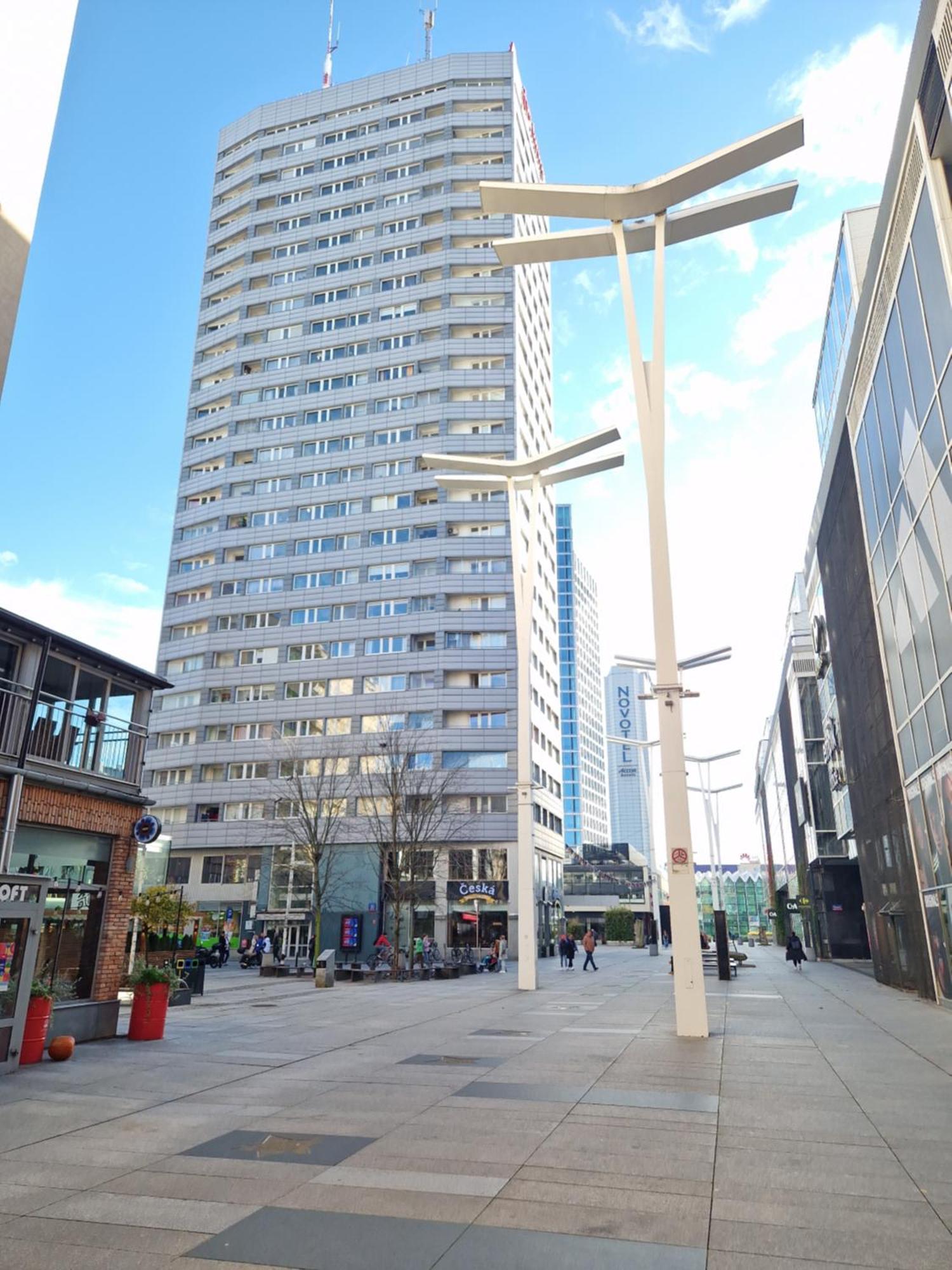 View Apartments And Rooms Warsaw Luaran gambar