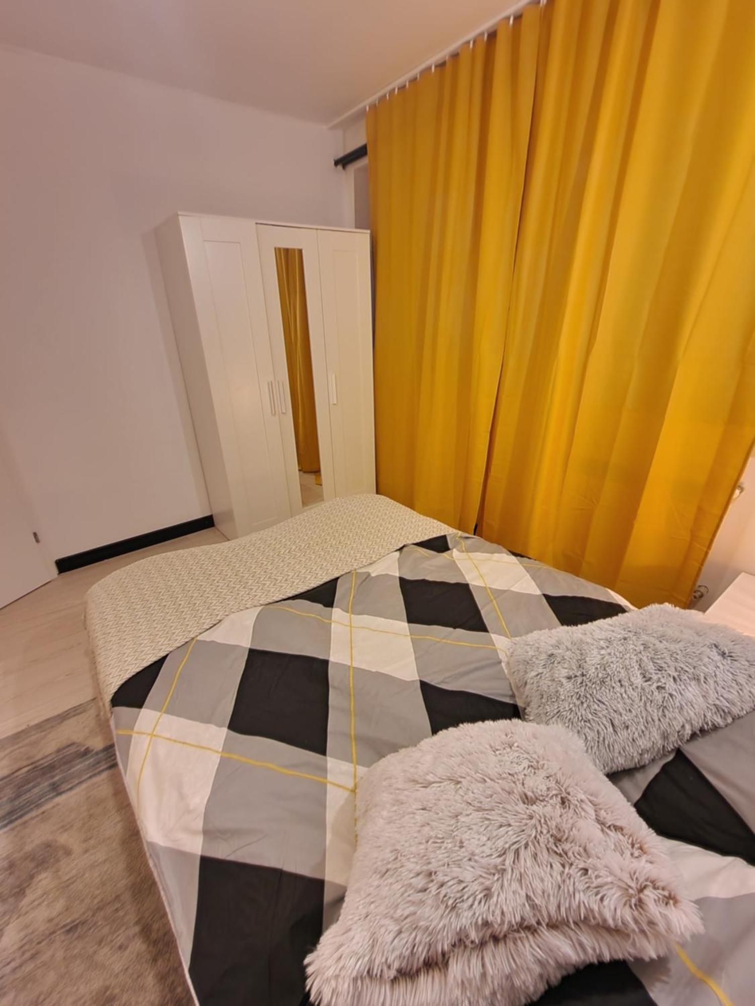 View Apartments And Rooms Warsaw Luaran gambar